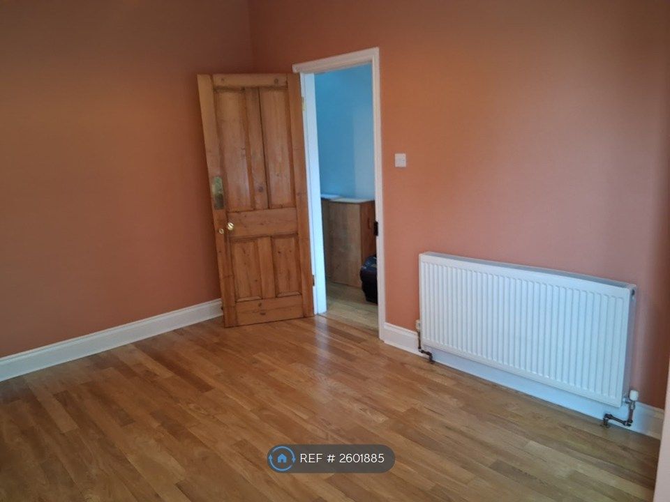Property photo 2 of 11 Living Room Doorway