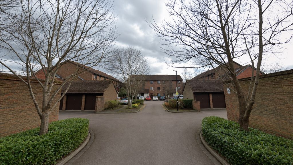 Property photo 1 of 1