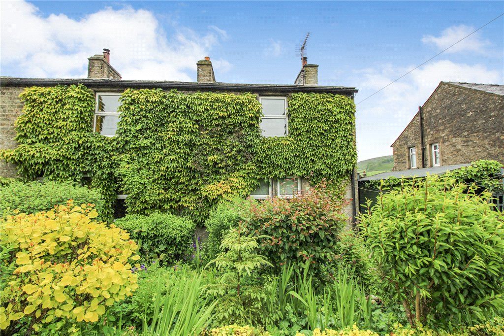Property photo 1 of 13 External