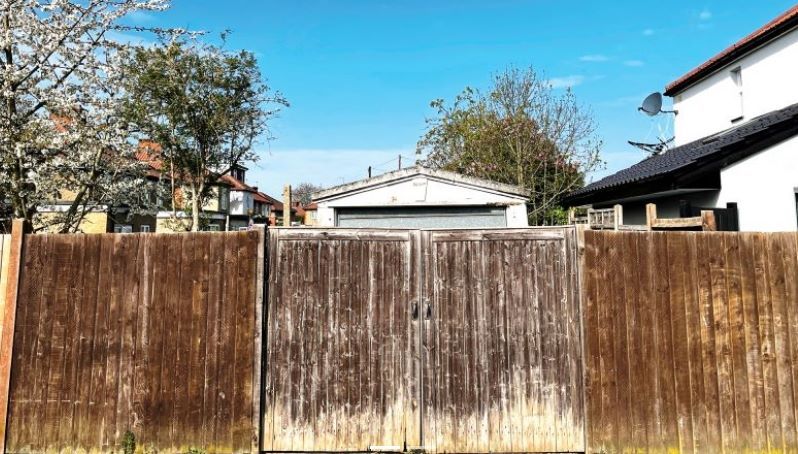 Property photo 1 of 7