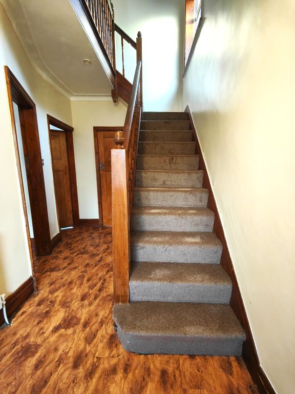 Property photo 2 of 15 Hallway