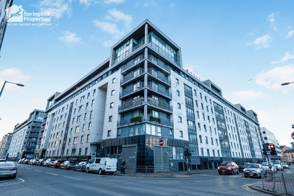 Property photo 1 of 17 Front View