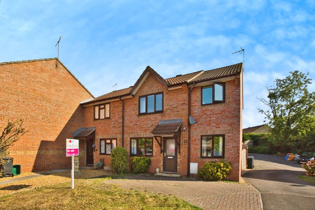 Property photo 1 of 17