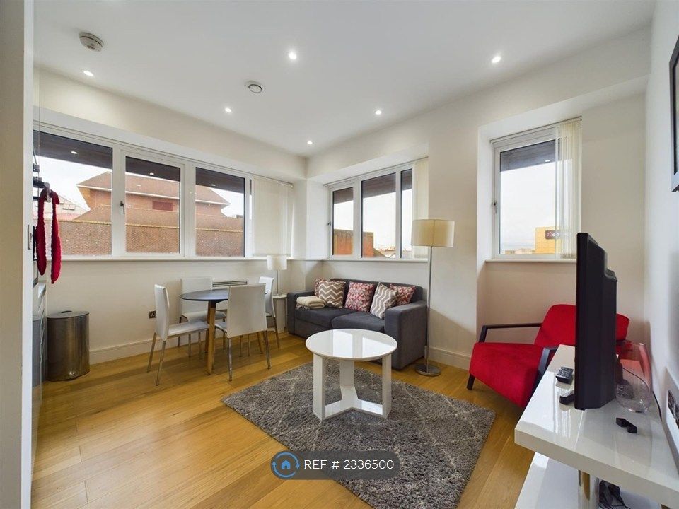 Property photo 2 of 9