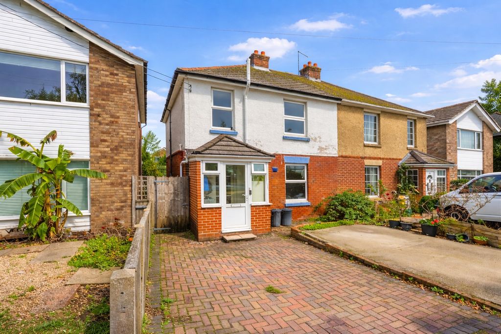 Property photo 1 of 17