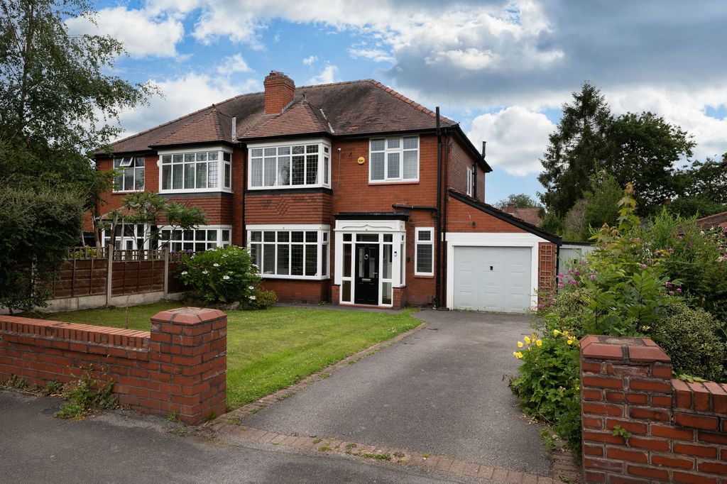 Property photo 1 of 28