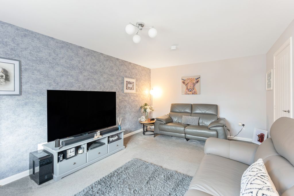 Property photo 3 of 24 Property Image 3