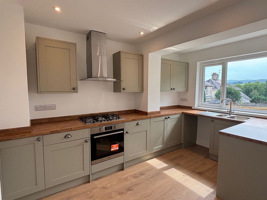 Property photo 3 of 20 Not Specified