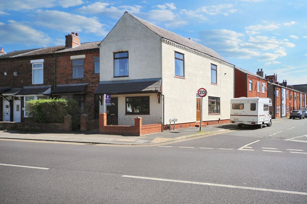 Property photo 1 of 24