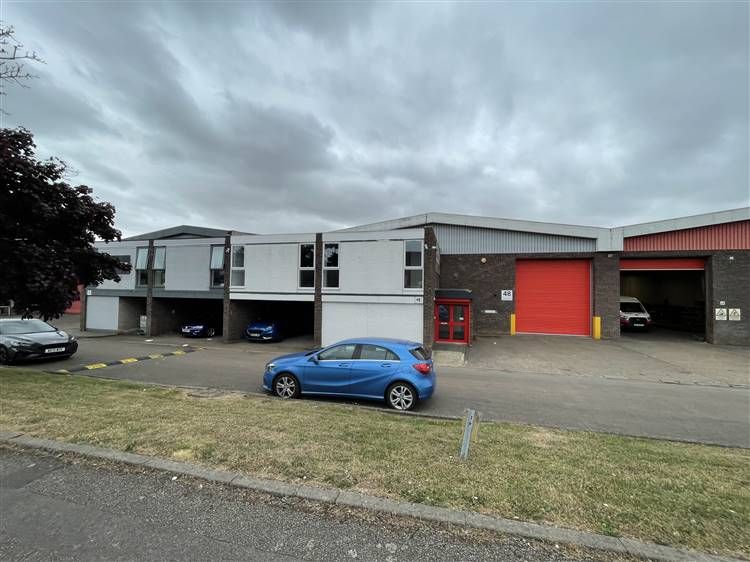 Property photo 1 of 5