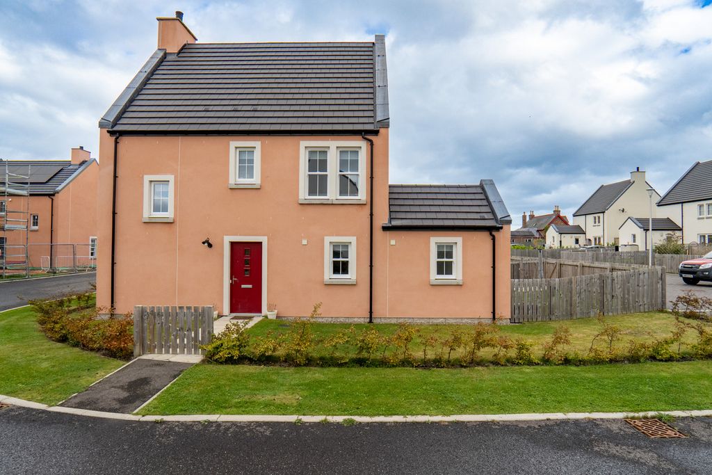 Property photo 1 of 36