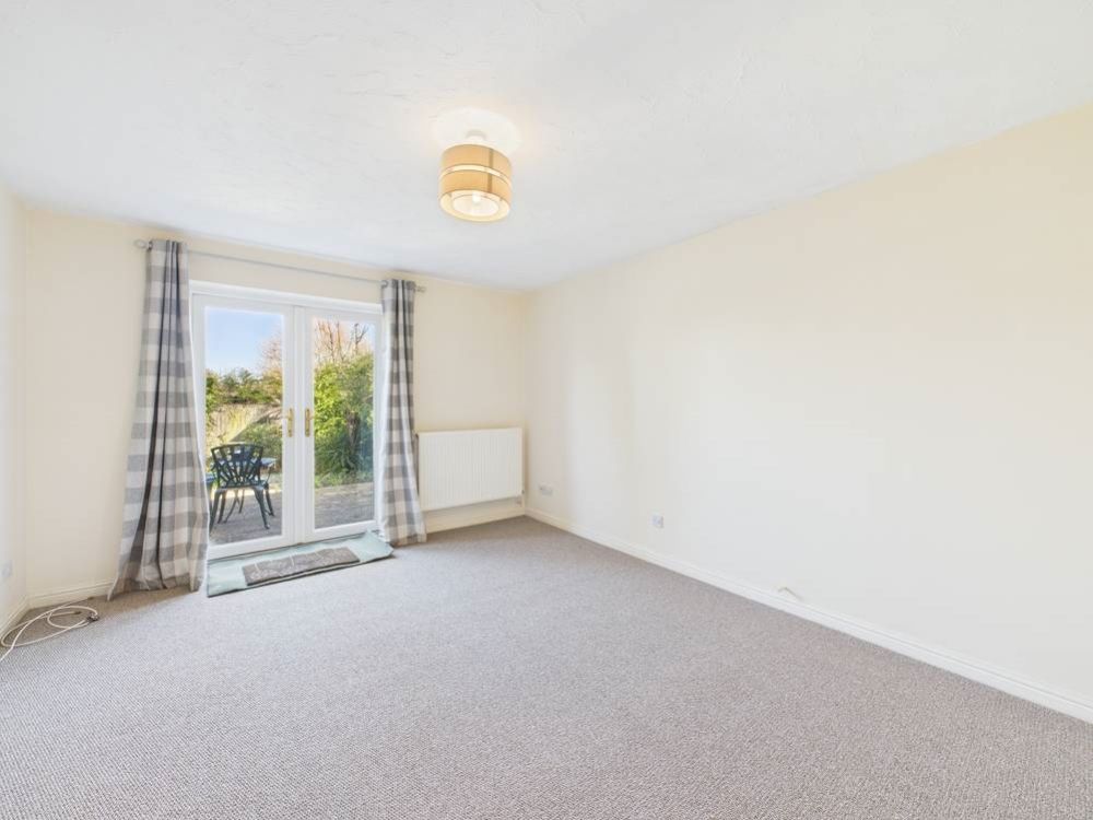 Property photo 3 of 6 Cam03062G0-Pr0135-Still005-Thumbnail-H750-70