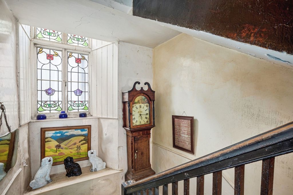 Property photo 2 of 20 Pbox-Img.Jpg