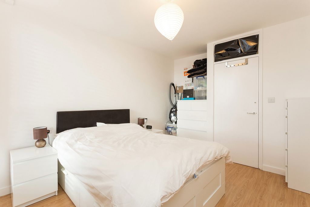 Property photo 2 of 6 2