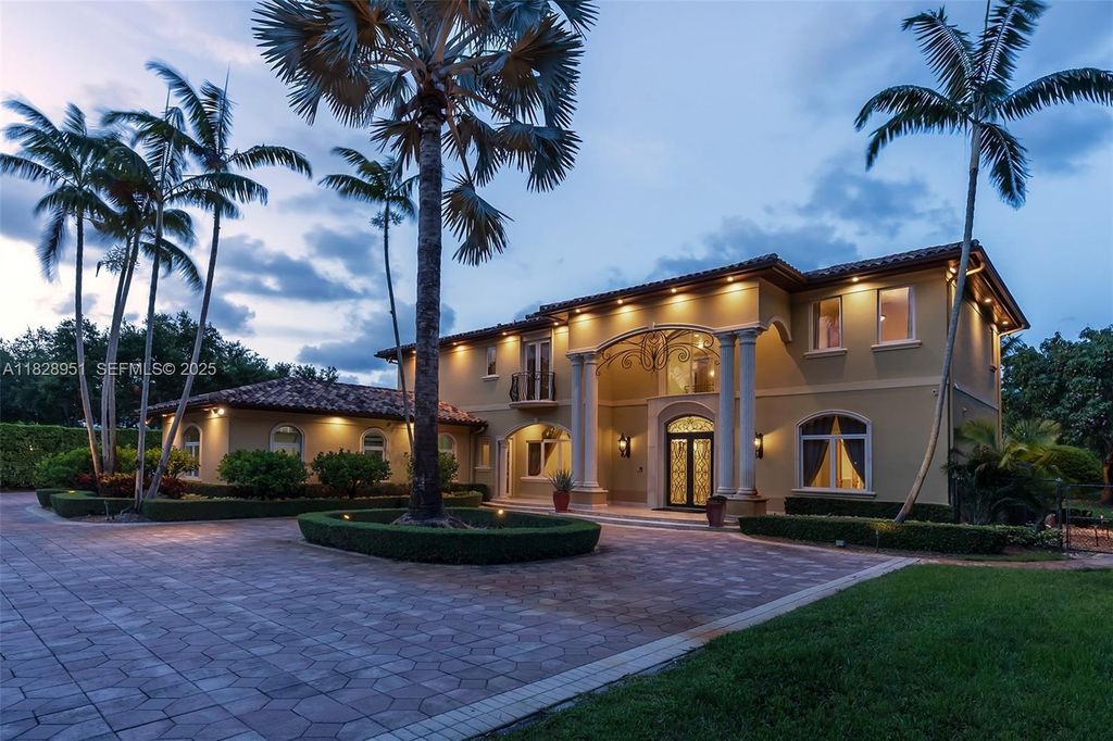 Property photo 2 of 50 <Alttext/>