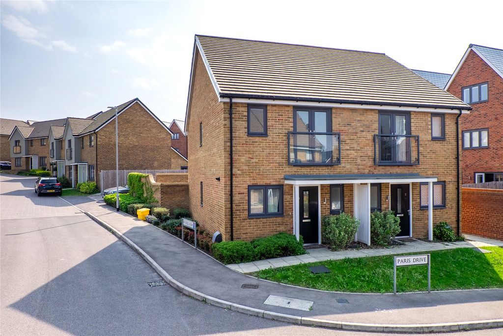 Property photo 1 of 17 Picture No. 02