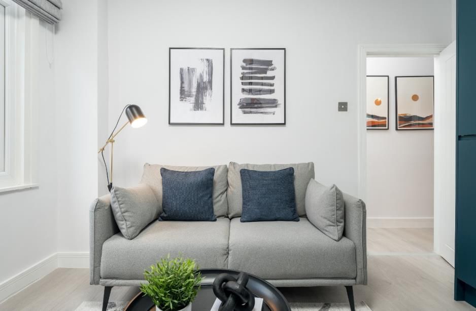 Property photo 3 of 9 Reception.Png