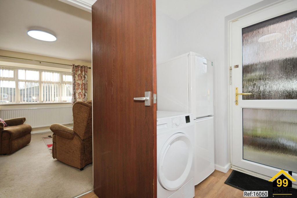 Property photo 3 of 20 Photo 2