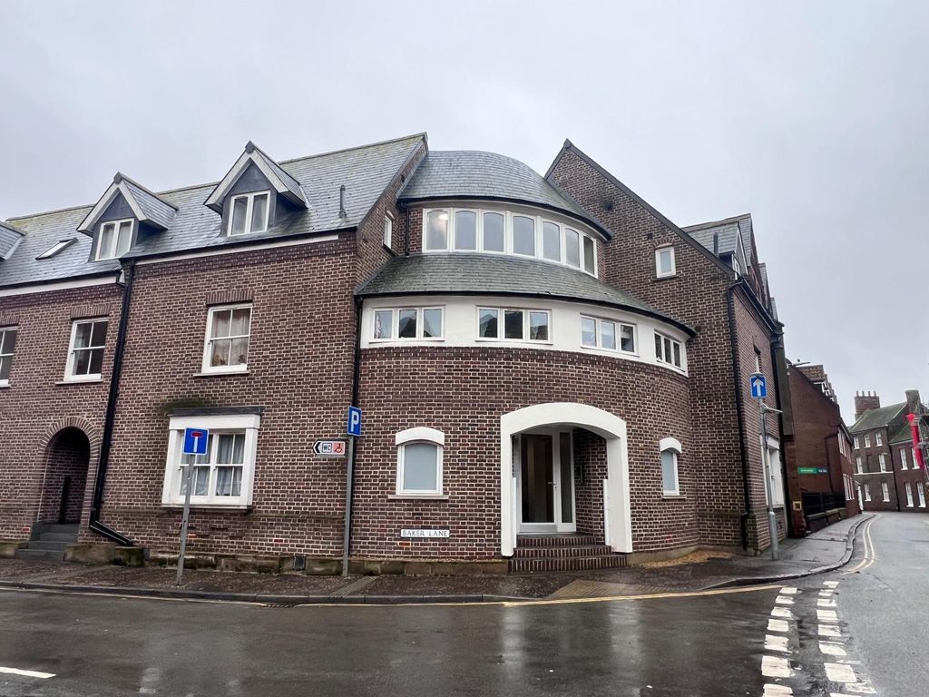 Property photo 2 of 6 Front