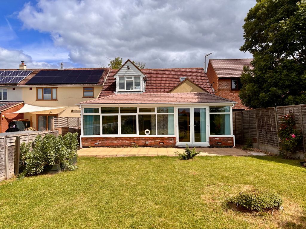 Property photo 1 of 27