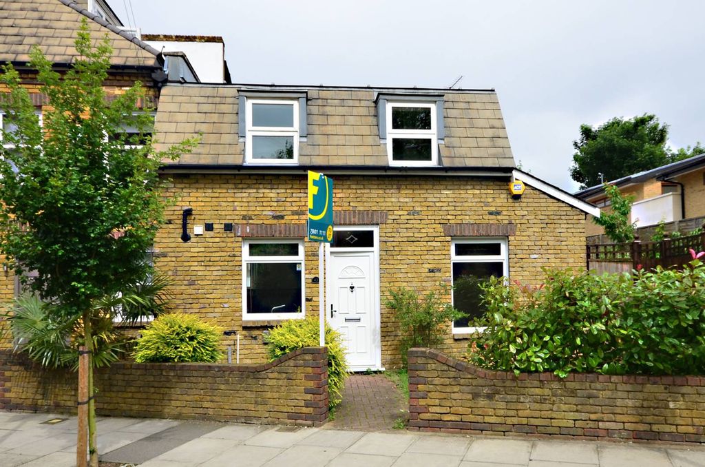 Property photo 1 of 9