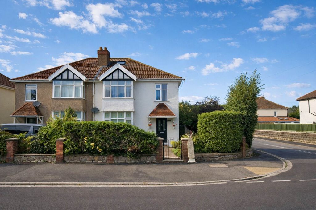 Property photo 1 of 30