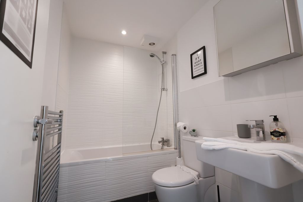 Property photo 3 of 8 Main Bathroom