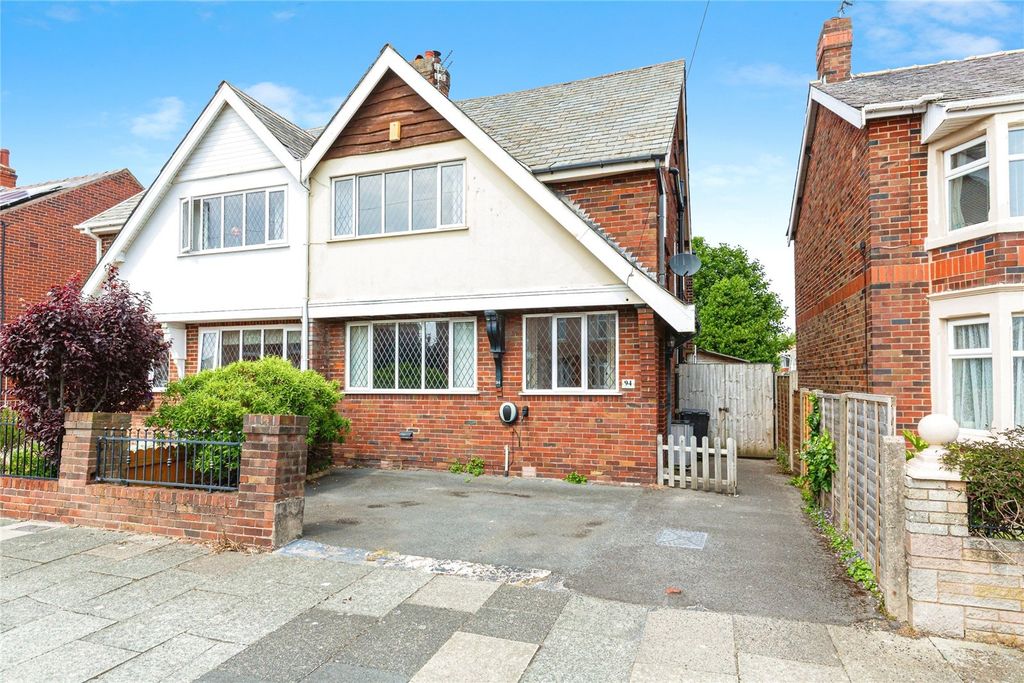Property photo 1 of 17 Picture No. 19