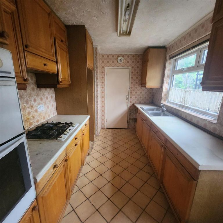 Property photo 3 of 9 1000067563.Jpg