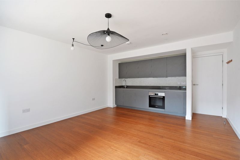 Property photo 3 of 17 Open Plan