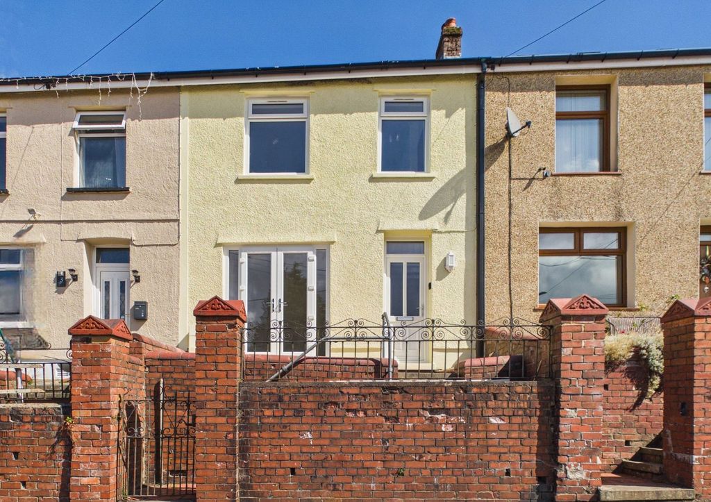 Property photo 1 of 29
