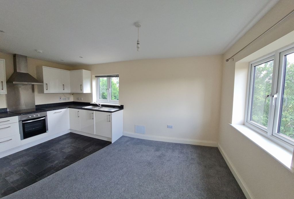 Property photo 2 of 11 Photo 5