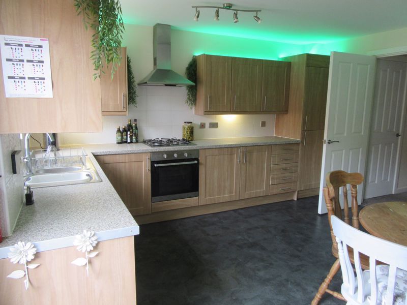 Property photo 1 of 31 Photo 50