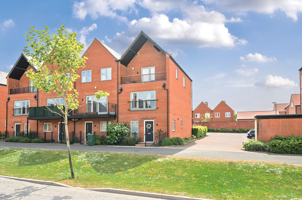 Property photo 1 of 16 54-682376Db44Adf-...