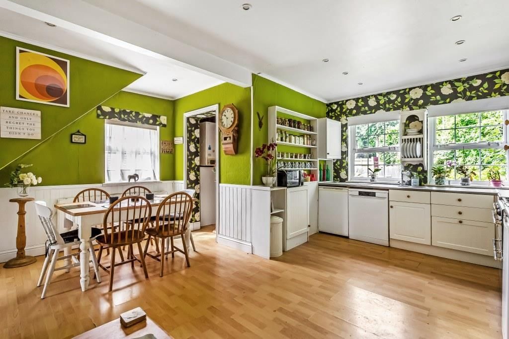 Property photo 2 of 26 Goodwyns-Lodge-5.Jpg