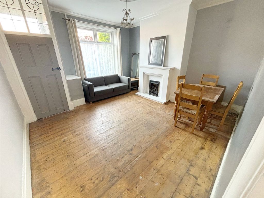 Property photo 3 of 12 Picture No. 03