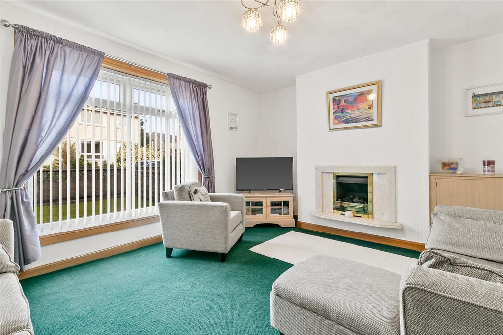 Property photo 2 of 27 Lomond-4.Jpg