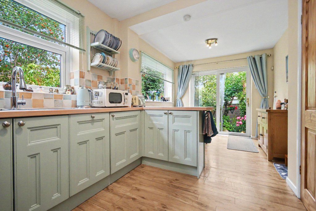 Property photo 2 of 19 Picture No. 18