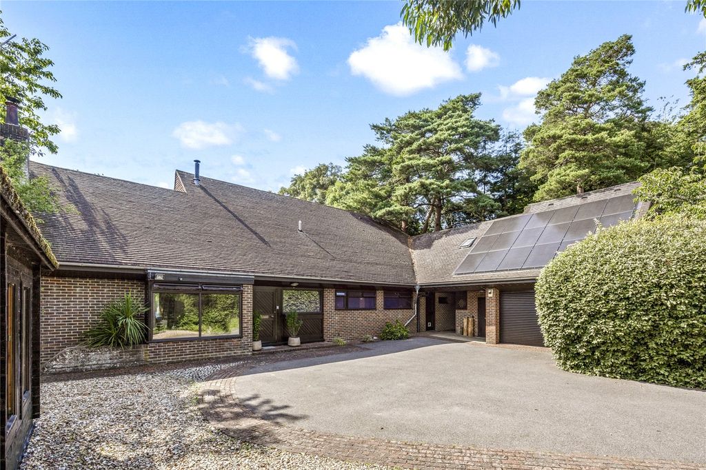 Property photo 1 of 26 Greensand
