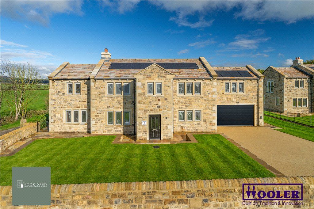 Property photo 1 of 36 Picture No. 04