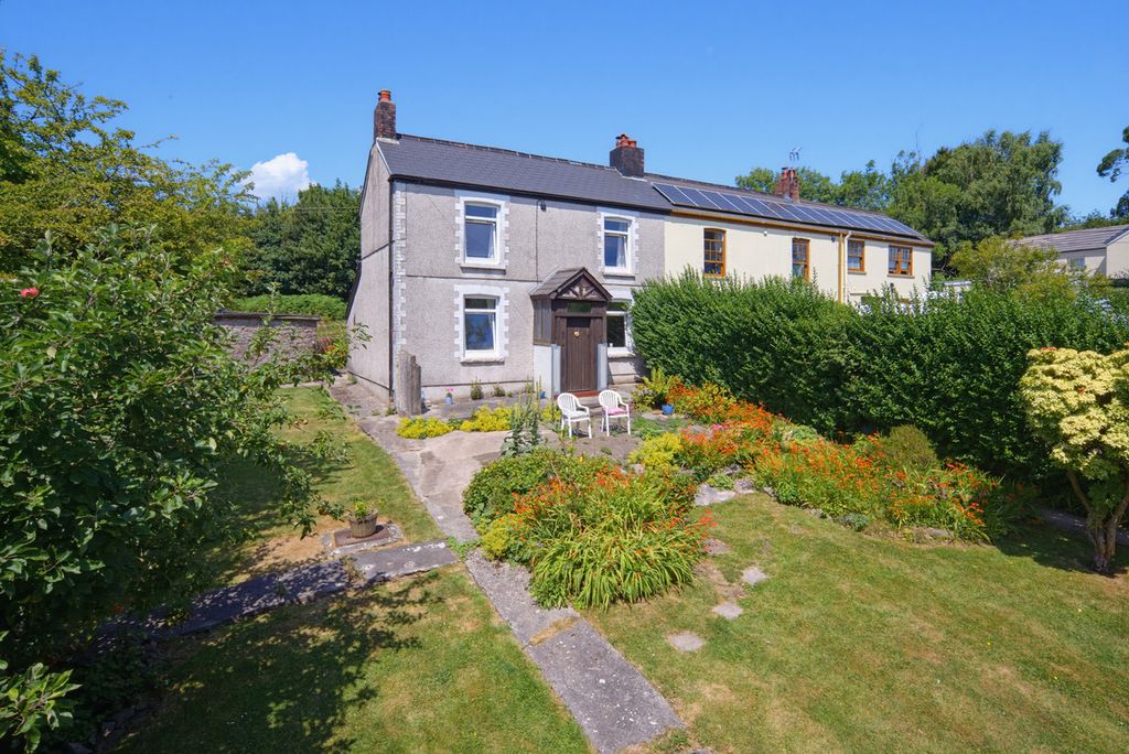 Property photo 1 of 31