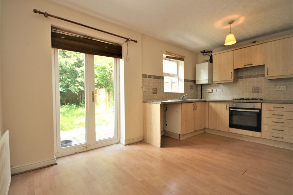 Property photo 3 of 9