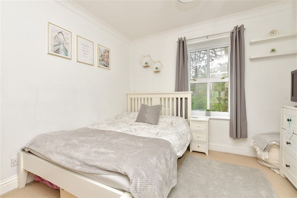 Property photo 3 of 8 Bedroom 1