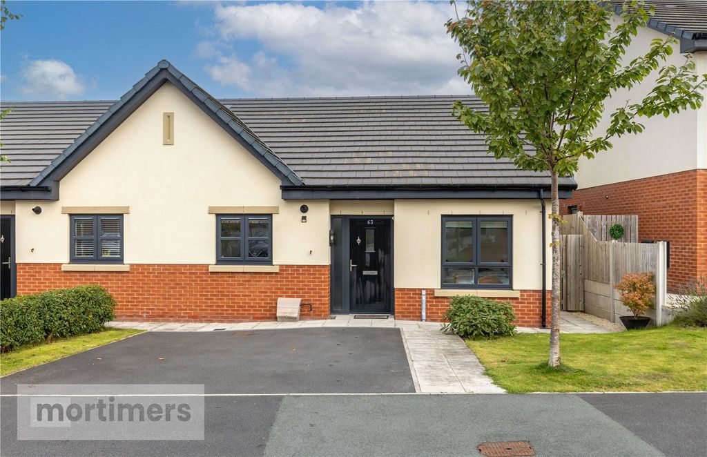 Property photo 1 of 15 External