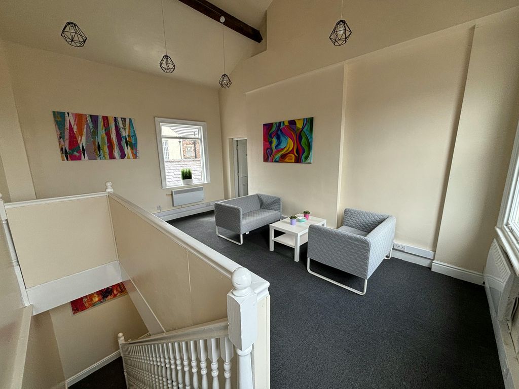 Property photo 3 of 8 Img_0772.Jpeg