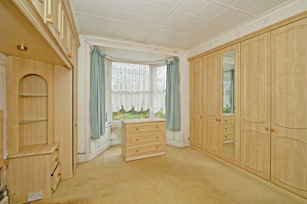 Property photo 2 of 19 Pbox-Img.Jpg