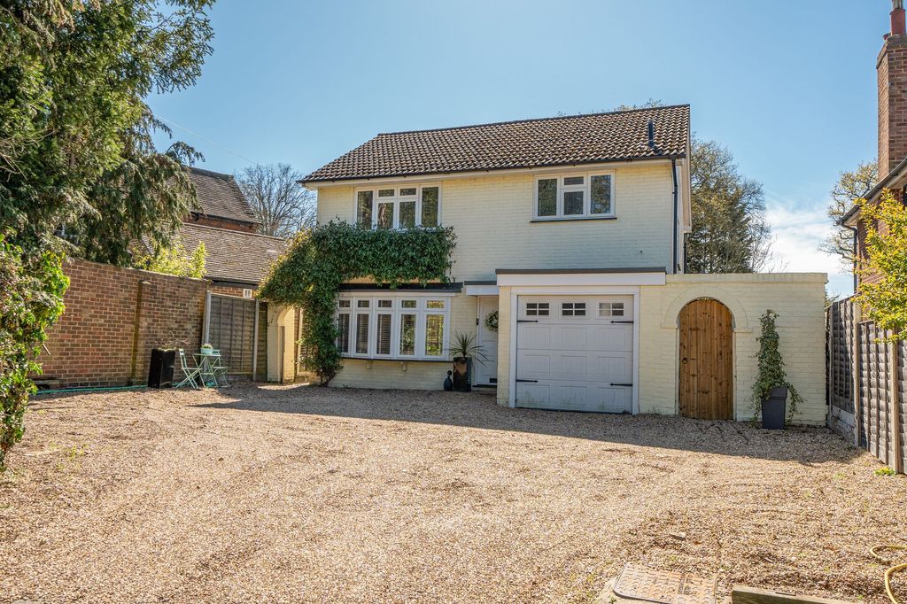 Property photo 1 of 13