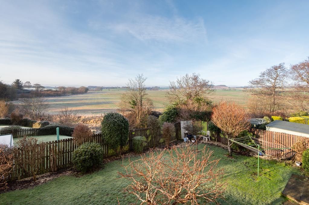 Property photo 2 of 28 Lev1411Pem View To The Rear.Jpg