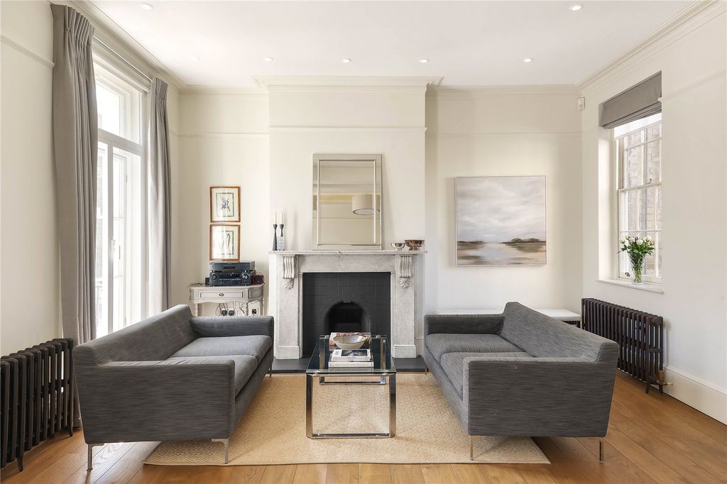 Property photo 3 of 10 Reception Room