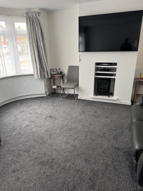 Property photo 2 of 13 Photo 2